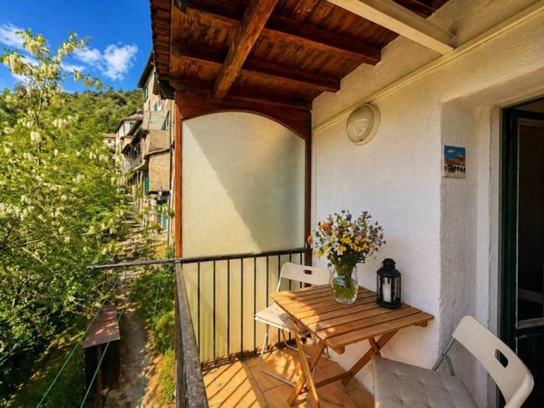 appartamento in vendita ad Apricale