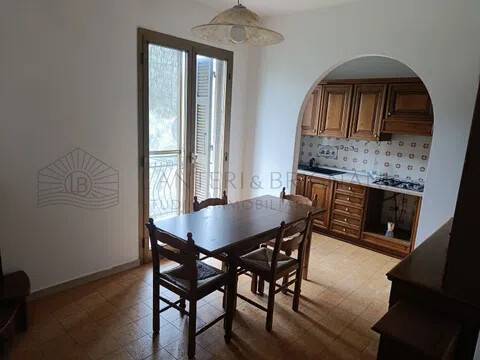 appartamento in vendita ad Apricale