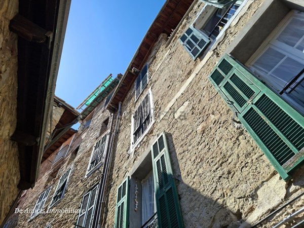 appartamento in vendita ad Apricale