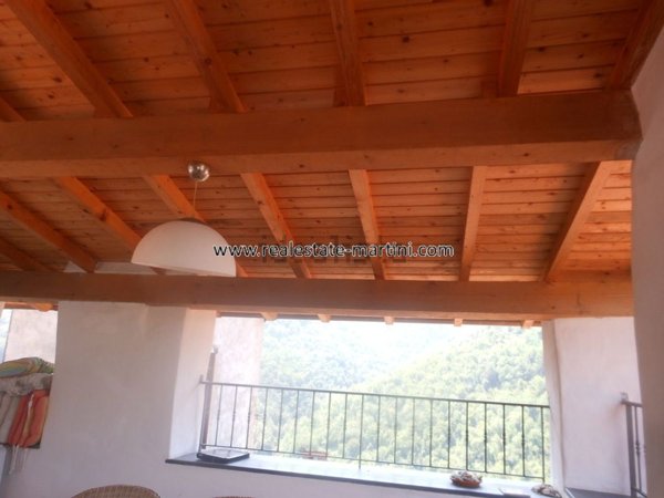 appartamento in vendita ad Apricale