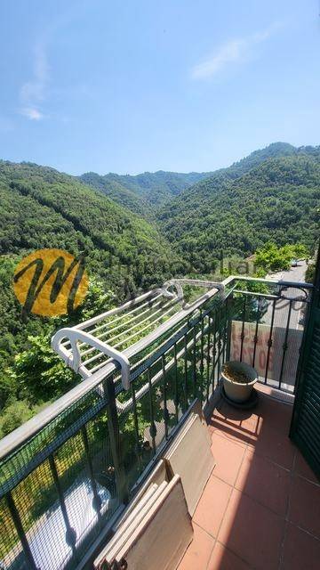 appartamento in vendita ad Apricale