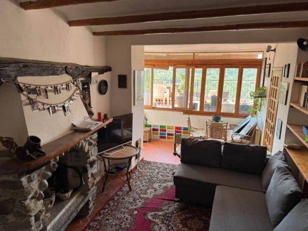 appartamento in vendita ad Apricale