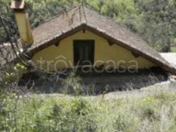 ufficio in vendita ad Apricale in zona Semoigo