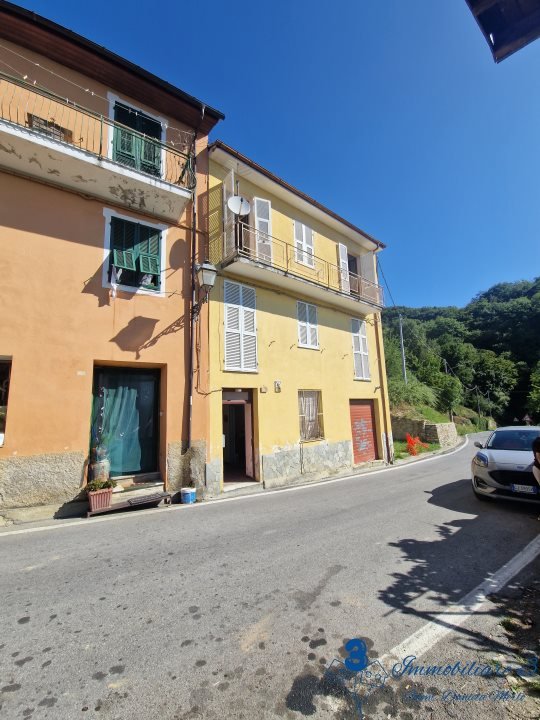 appartamento in vendita ad Aquila d'Arroscia