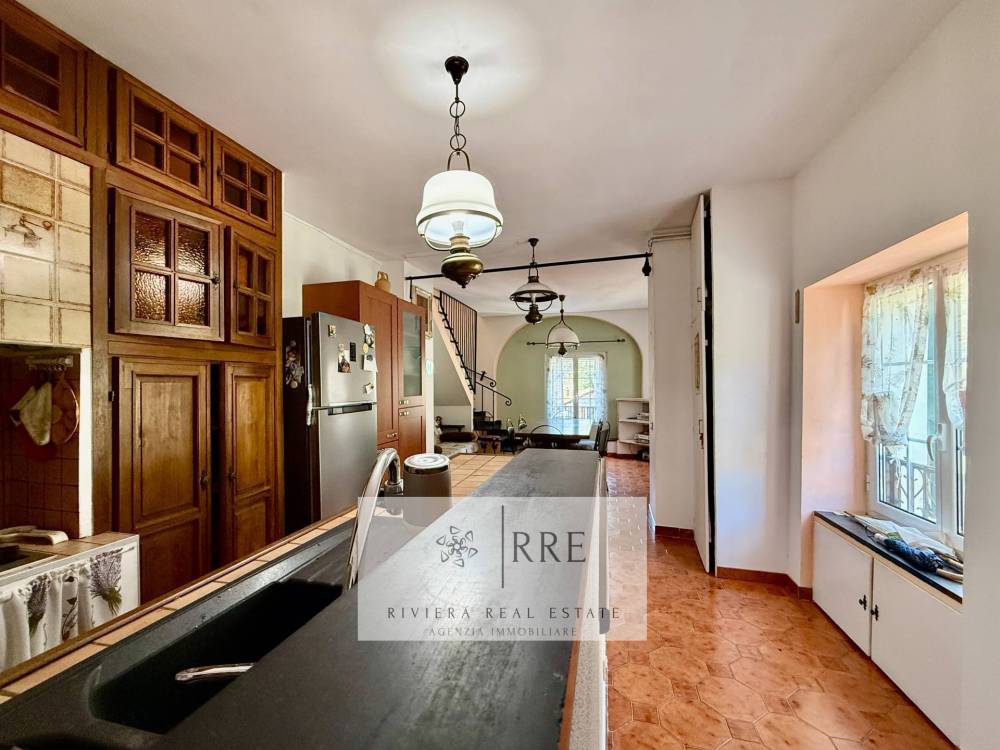 appartamento in vendita ad Aquila d'Arroscia