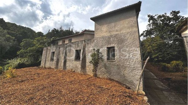 casa indipendente in vendita ad Armo