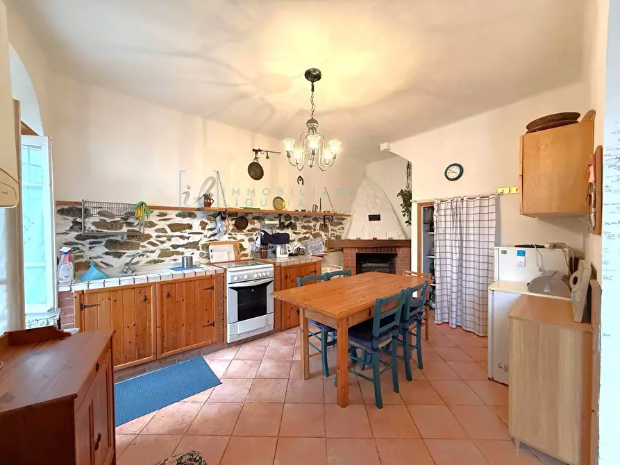 casa indipendente in vendita ad Armo