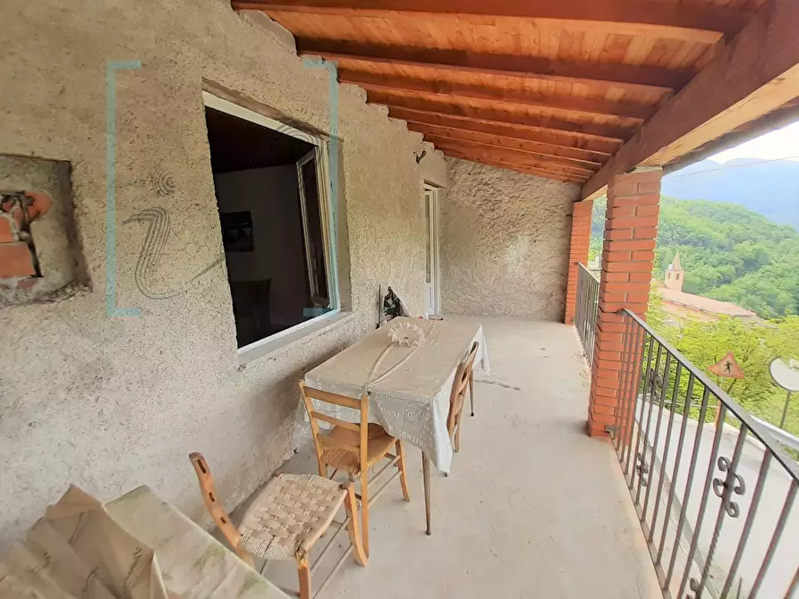 casale in vendita ad Armo