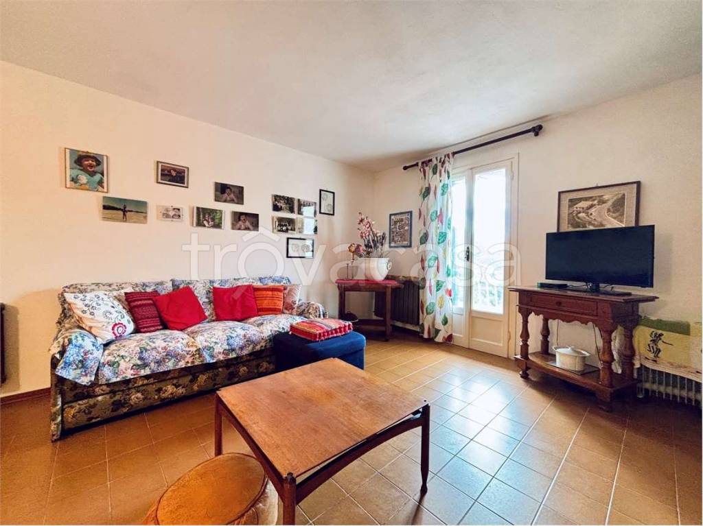 appartamento in vendita ad Armo