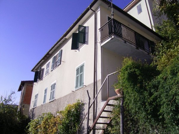 casa indipendente in vendita ad Aurigo