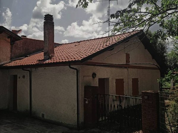 casa indipendente in vendita ad Aurigo