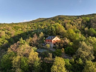 casa indipendente in vendita ad Aurigo