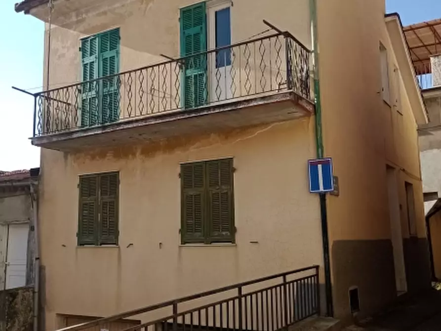 casa indipendente in vendita ad Aurigo in zona Poggialto