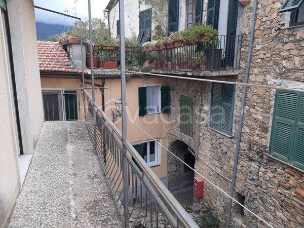 casa indipendente in vendita ad Aurigo
