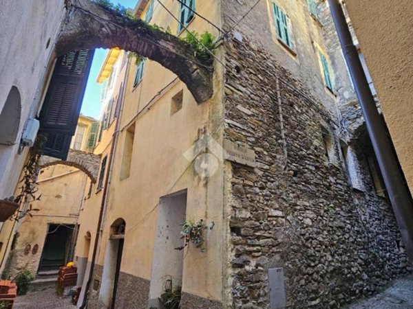 appartamento in vendita a Badalucco