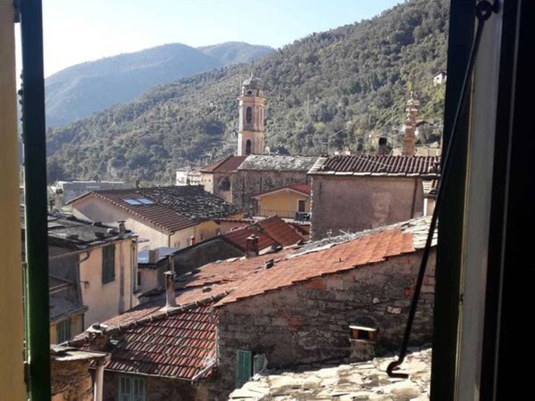 casa indipendente in vendita a Badalucco