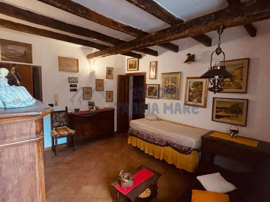 appartamento in vendita a Badalucco