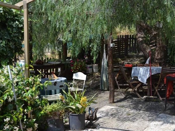 casa indipendente in vendita a Badalucco