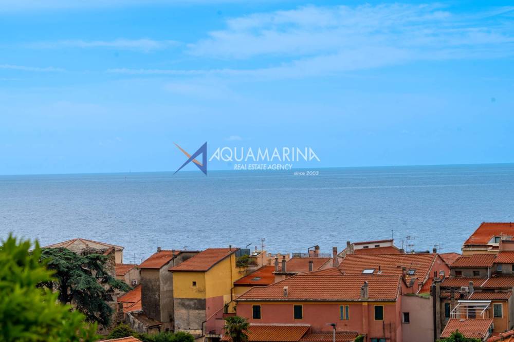 casa indipendente in vendita a Badalucco