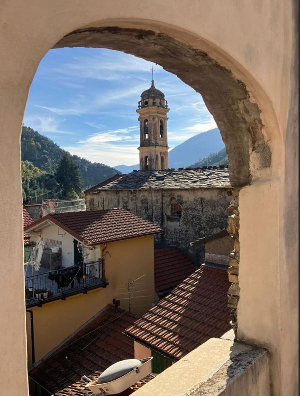 casa indipendente in vendita a Badalucco