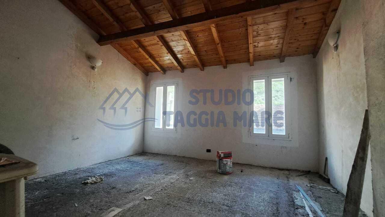 appartamento in vendita a Badalucco