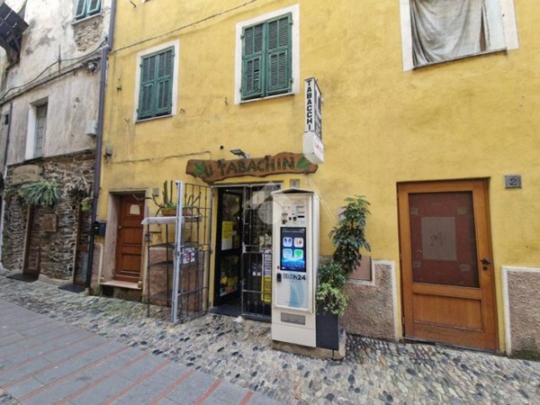 negozio in vendita a Badalucco