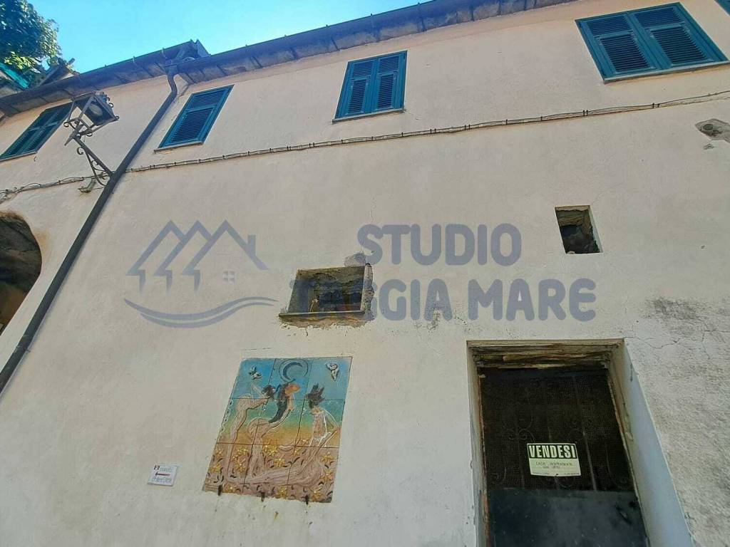 appartamento in vendita a Badalucco