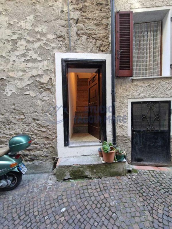 appartamento in vendita a Badalucco