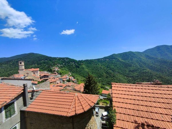 appartamento in vendita a Bajardo