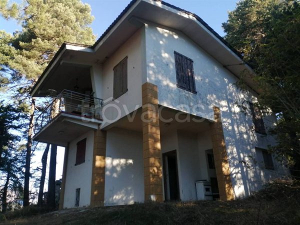 casa indipendente in vendita a Bajardo