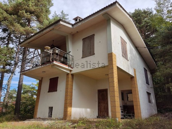 casa indipendente in vendita a Bajardo