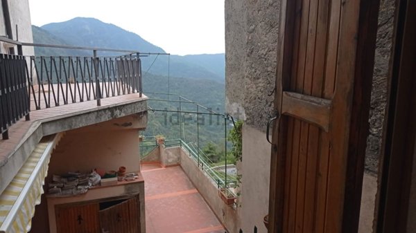 appartamento in vendita a Bajardo