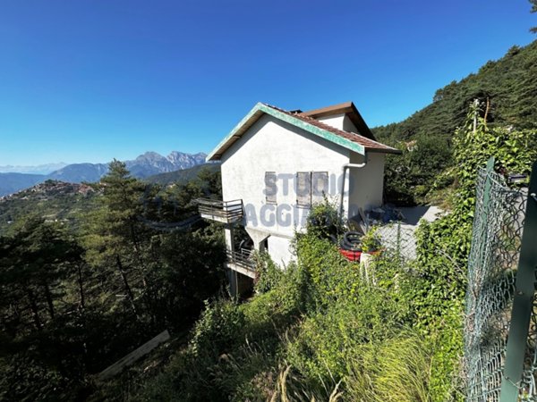 appartamento in vendita a Bajardo