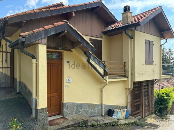 casa indipendente in vendita a Bajardo