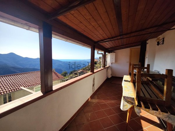 appartamento in vendita a Bajardo