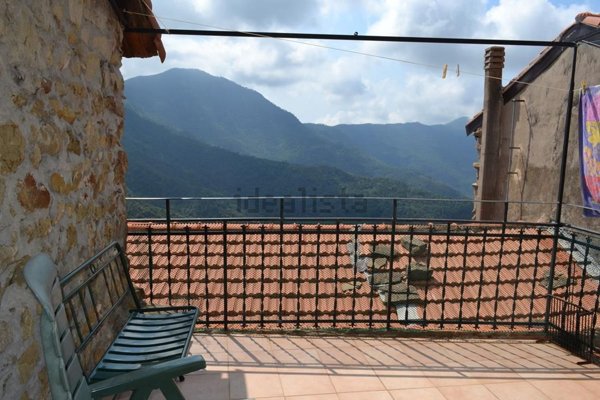 appartamento in vendita a Bajardo