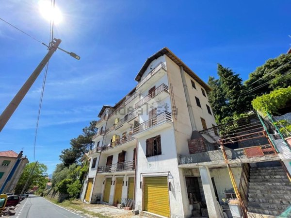 appartamento in vendita a Bajardo