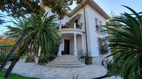appartamento in vendita a Bordighera