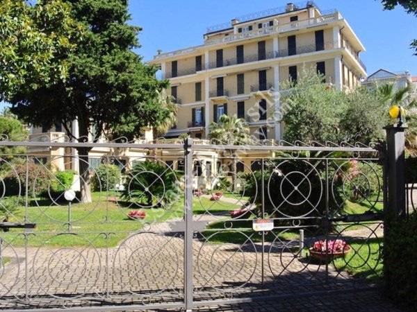 appartamento in vendita a Bordighera