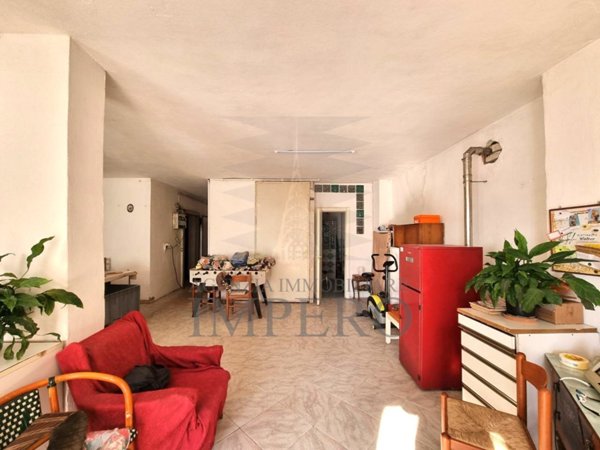 casa indipendente in vendita a Bordighera