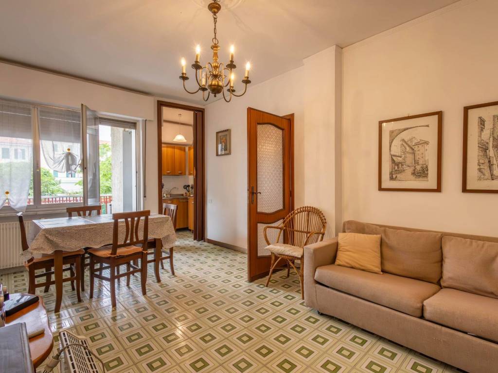 appartamento in vendita a Bordighera