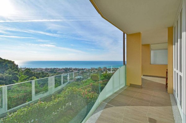appartamento in vendita a Bordighera
