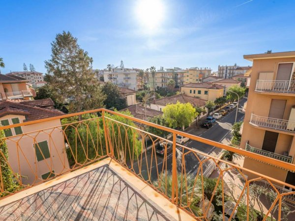 appartamento in vendita a Bordighera