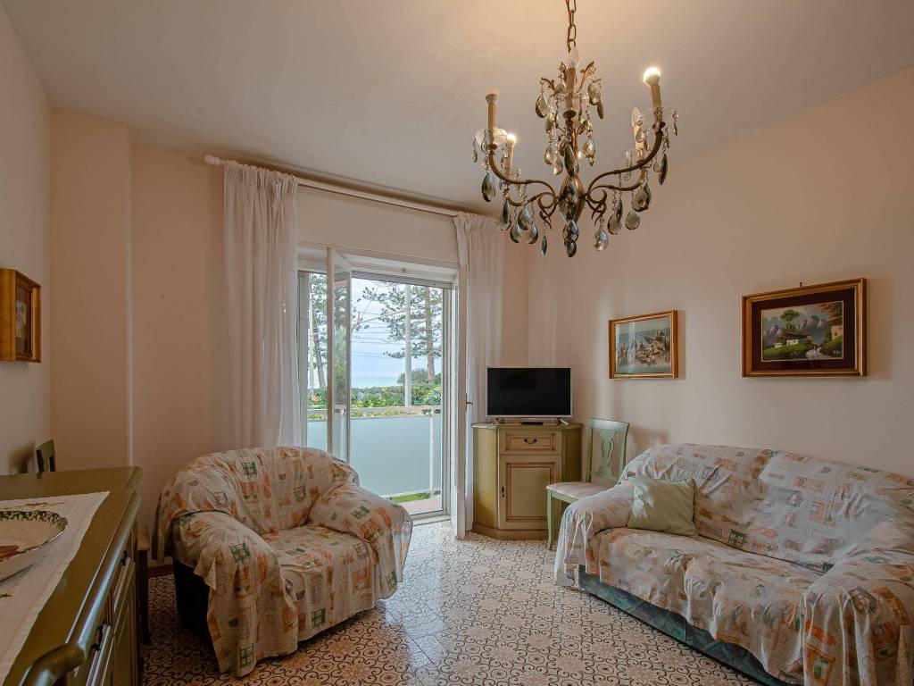 appartamento in vendita a Bordighera