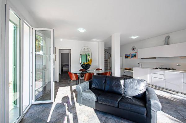 casa indipendente in vendita a Bordighera