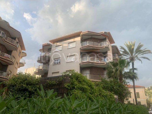 appartamento in vendita a Bordighera