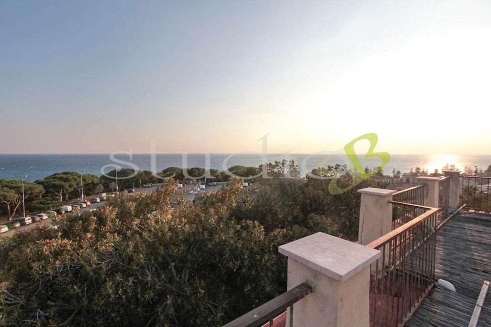 negozio in vendita a Bordighera