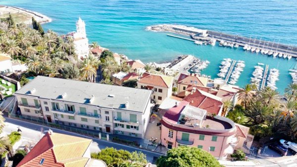 appartamento in vendita a Bordighera