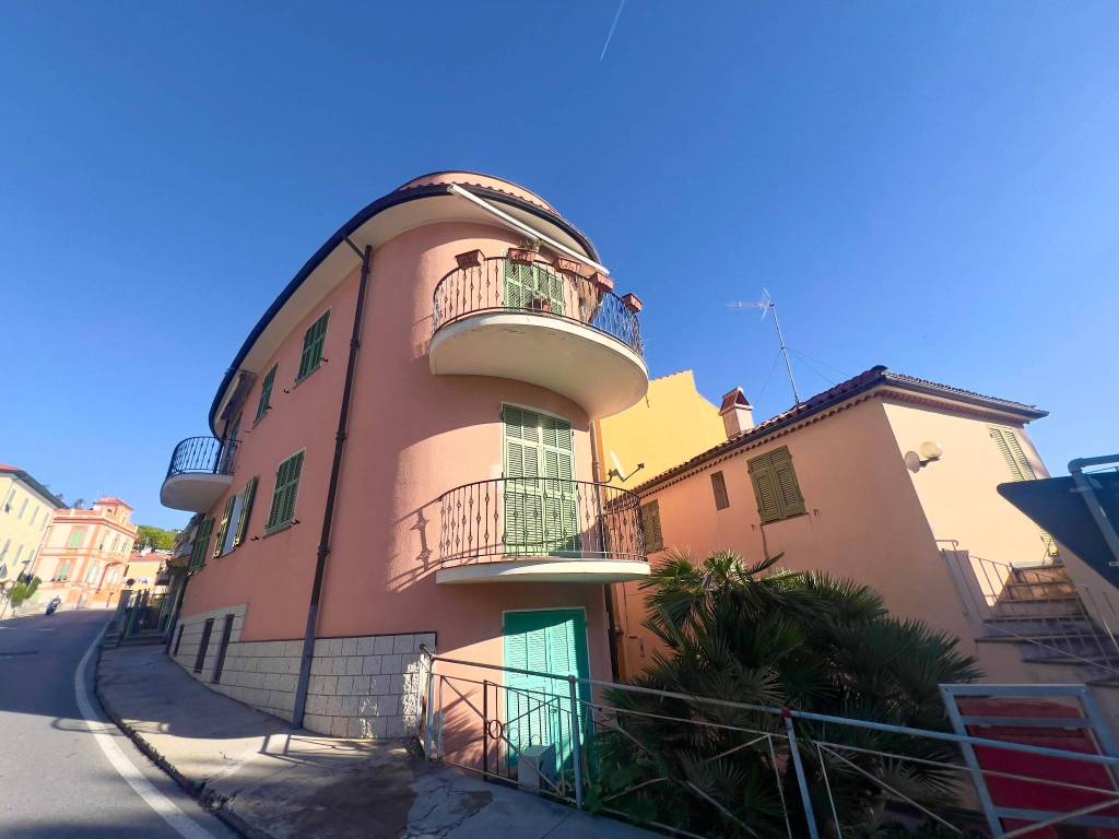 appartamento in vendita a Bordighera
