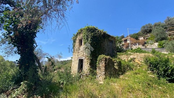 appartamento in vendita a Bordighera in zona Sasso